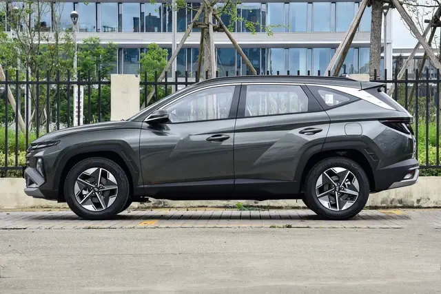 HYUNDAI TUCSON PREMIUM 2026