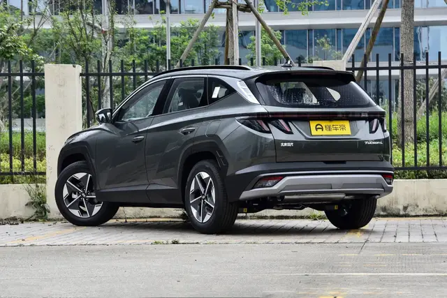 HYUNDAI TUCSON PREMIUM 2026