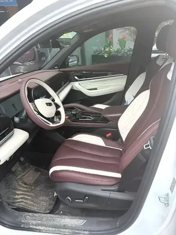 GEELY MONJARO PREMIUM 2022