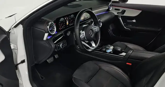 MERCEDES-BENZ CLA КЛИМАТ-КОНТРОЛЬ КРУИЗ-КОНТРОЛЬ ЭЛЕКТРО СИДЕНЬЯ КАМЕРА ЗАДНЕГО ВИДА АМБИЕНТ ЛЮК 2022