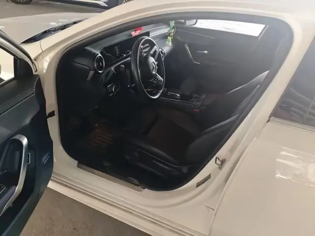 MERCEDES-BENZ A-CLASS BENZ A180 L 2022