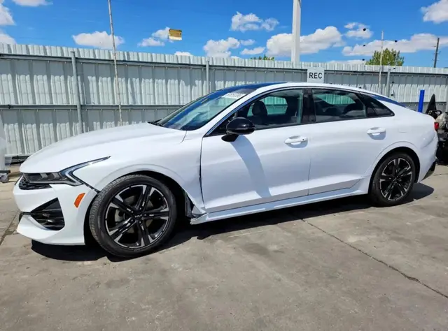 KIA K5 2022
