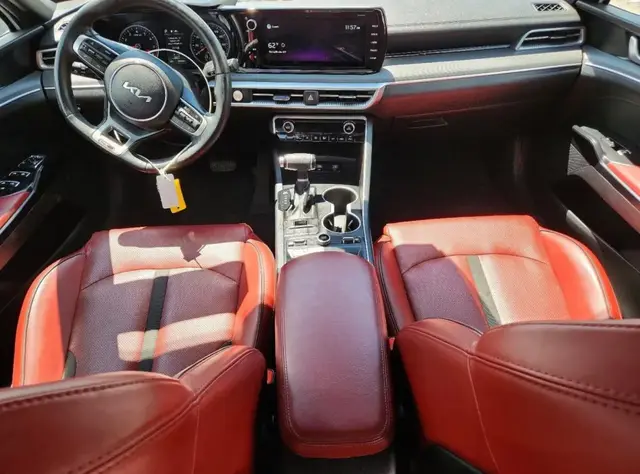 KIA K5 2022