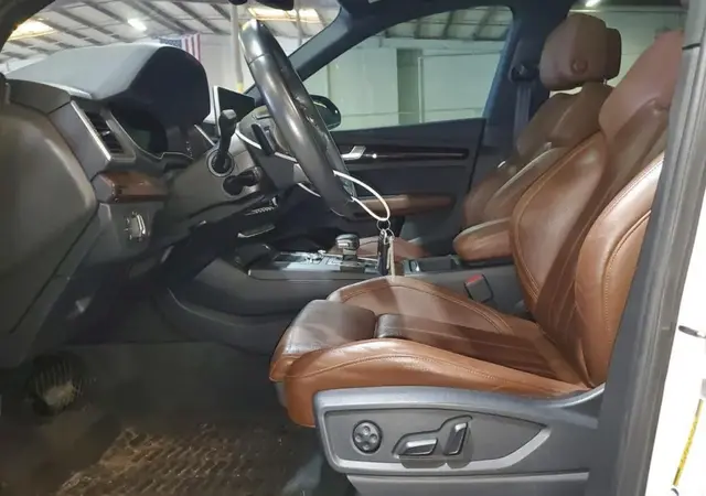 AUDI Q5 2018
