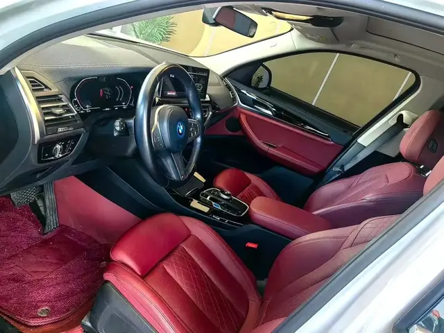 BMW IX3 2023