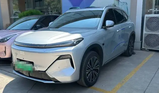 GEELY GALAXY STARSHIP 7 2025