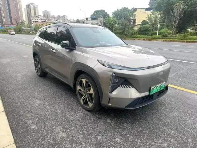 GEELY GALAXY L7 2023