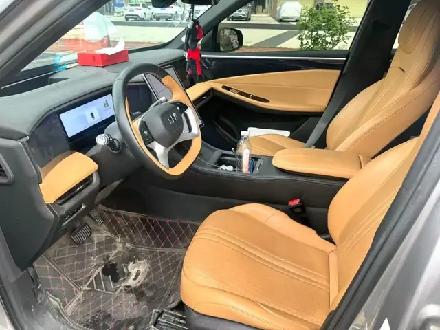 GEELY GALAXY L7 2023