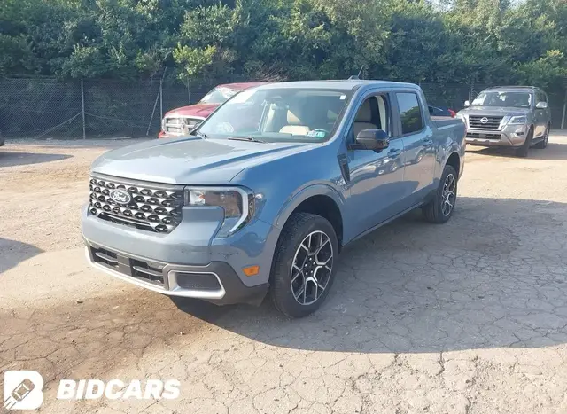 FORD MAVERICK LARIAT 2025