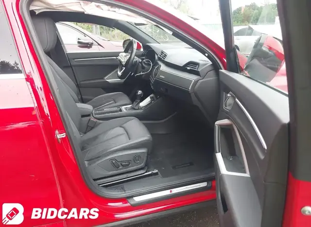 AUDI Q3 PREMIUM PLUS 2022