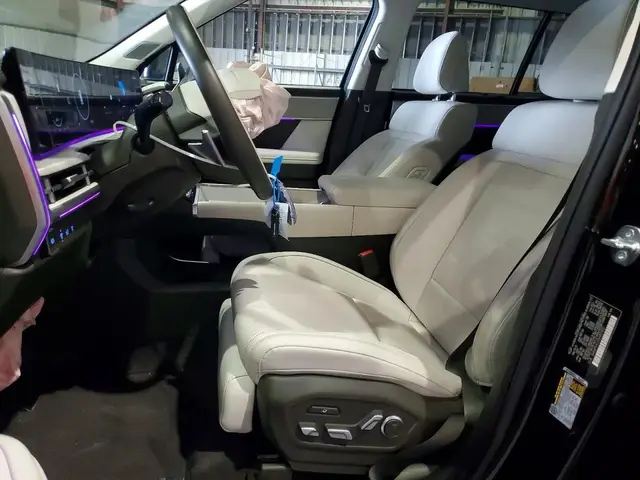 HYUNDAI SANTA FE CALLIGRAPHY 2025