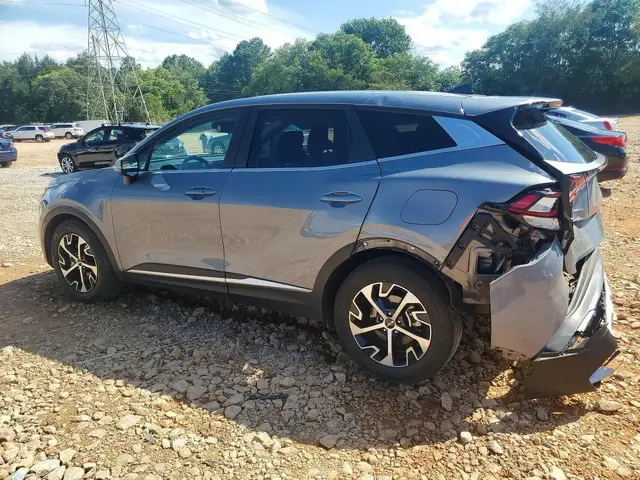 KIA SPORTAGE EX 2023