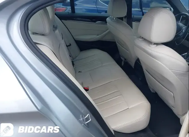 BMW 5 SERIES 2017
