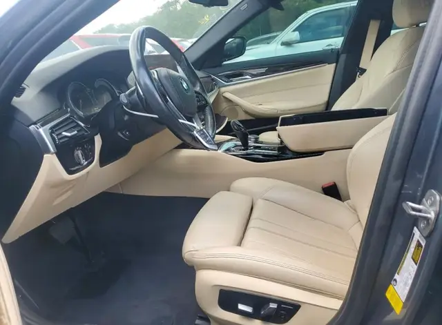 BMW 5 SERIES 2019