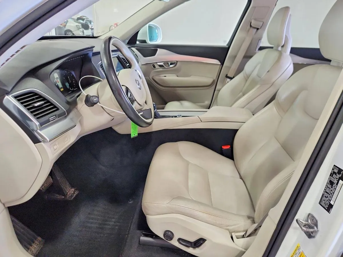 VOLVO XC90 2017