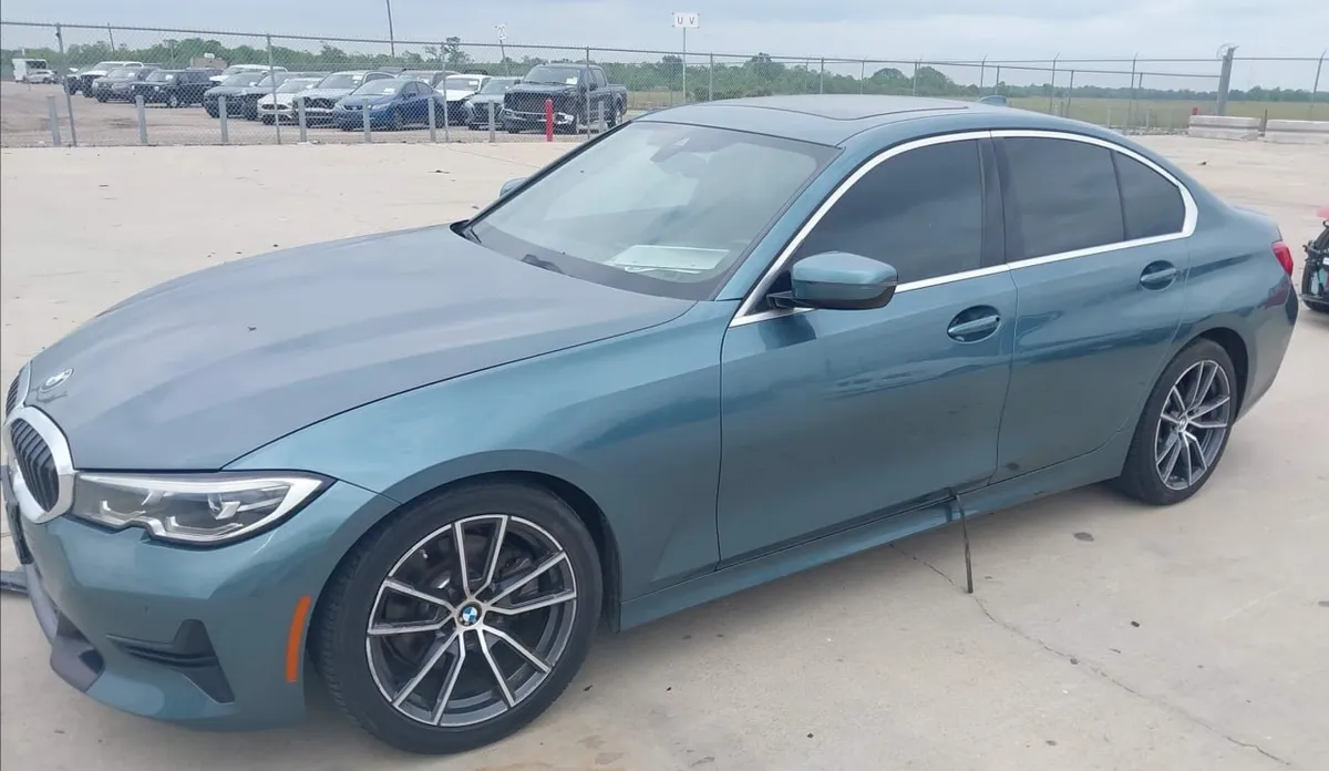 BMW 330I 2019