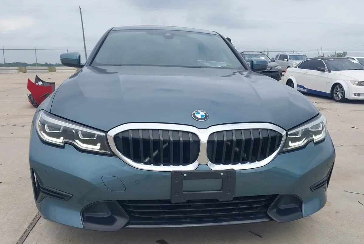 BMW 330I 2019