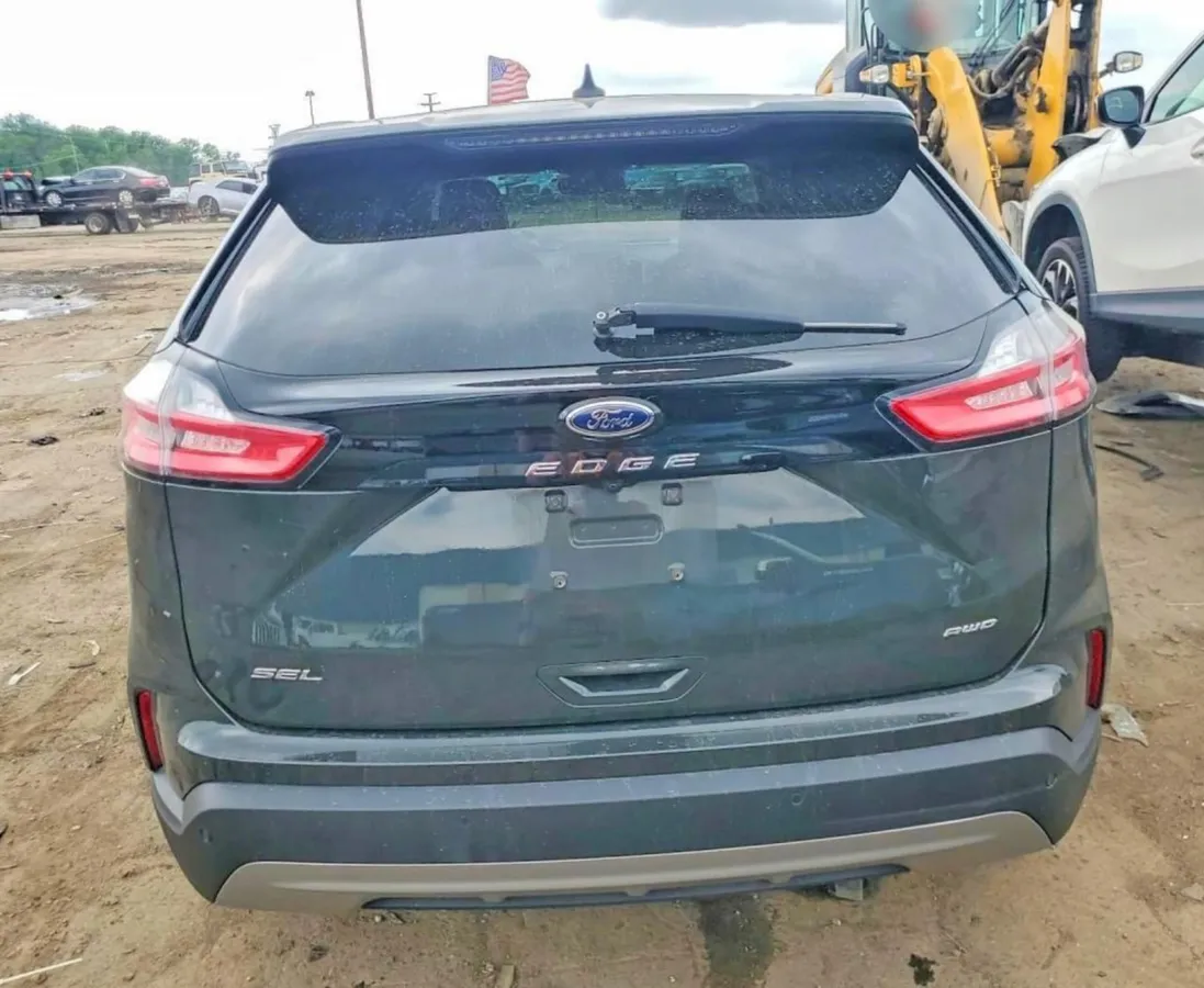 FORD EDGE SEL 2023