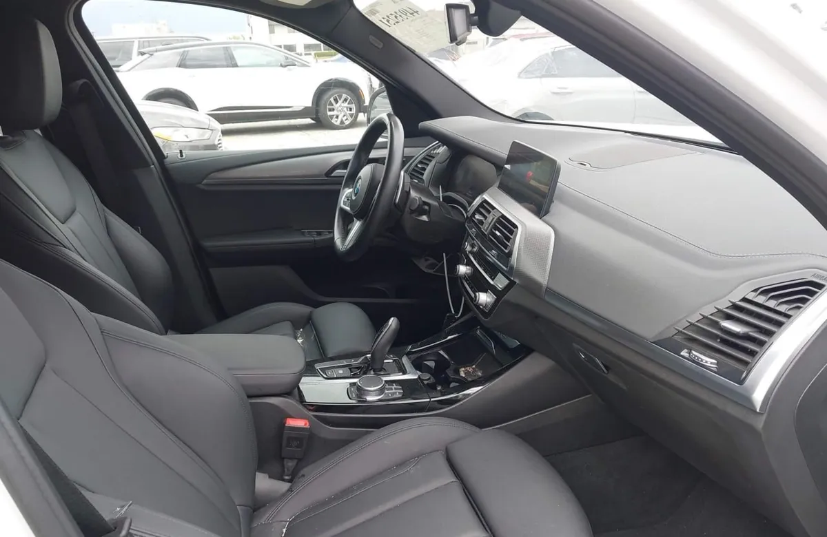 BMW X3 2021
