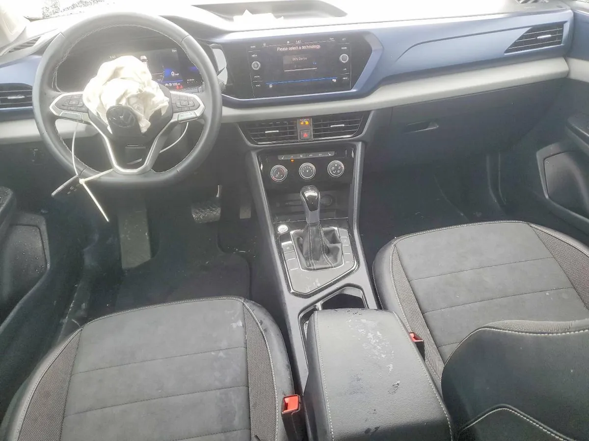 VOLKSWAGEN TAOS SE 2022