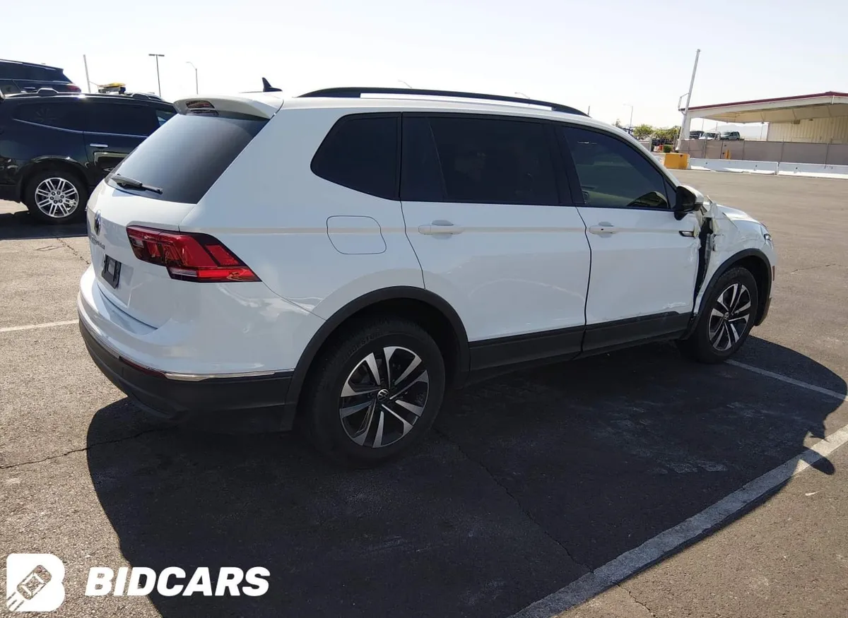 VOLKSWAGEN TIGUAN 2022