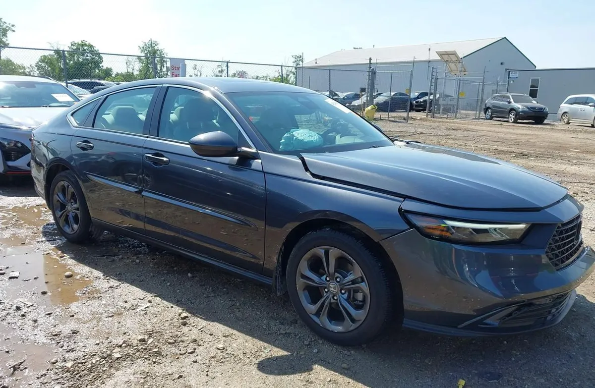 HONDA ACCORD EX 2023