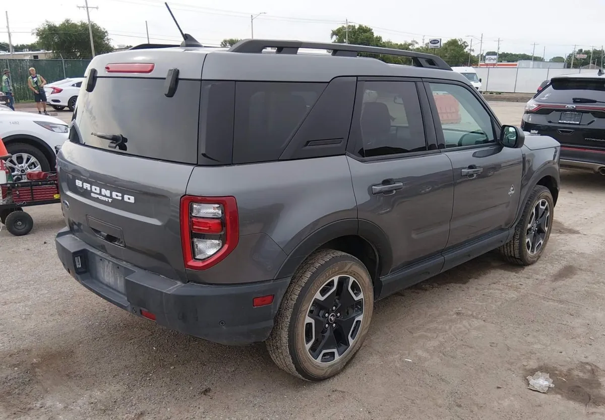 FORD BRONCO SPORT OUTER BANKS 2023