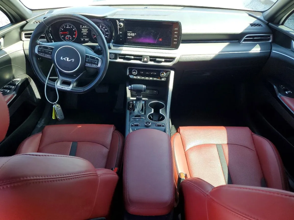 KIA K5 2023