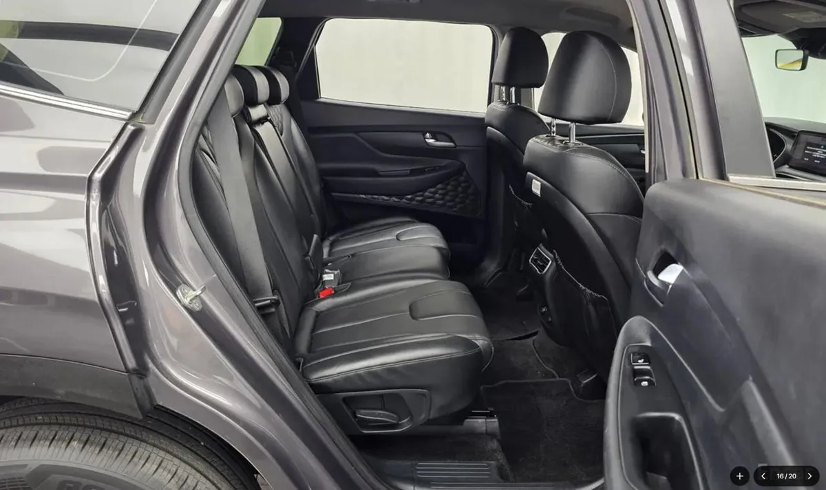 HYUNDAI SANTA FE EXCLUSIVE 2023