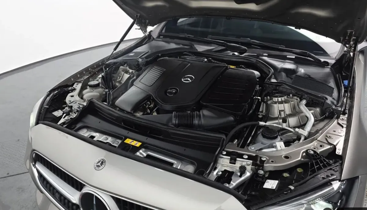 MERCEDES-BENZ C200 W206 2022