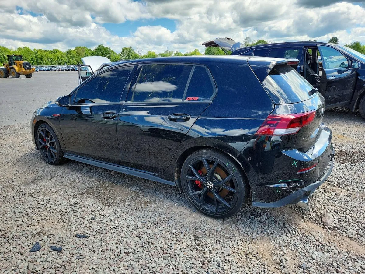 VOLKSWAGEN GOLF SЕ 2024