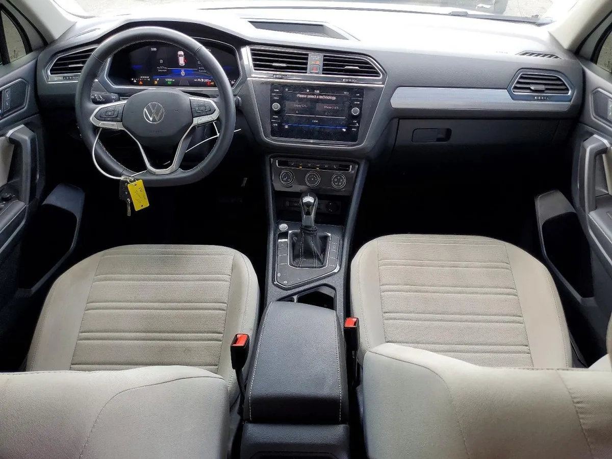 VOLKSWAGEN TIGUAN S 2024
