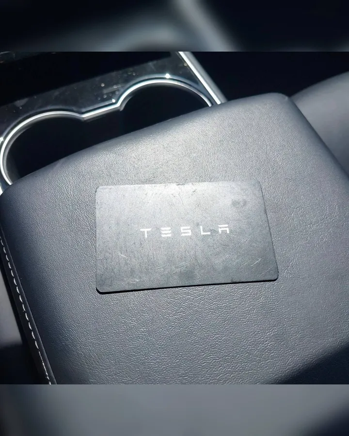 TESLA MODEL 3 2018