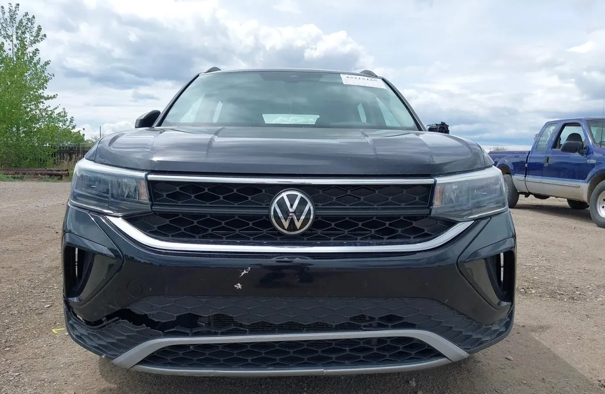 VOLKSWAGEN TAOS S 2021