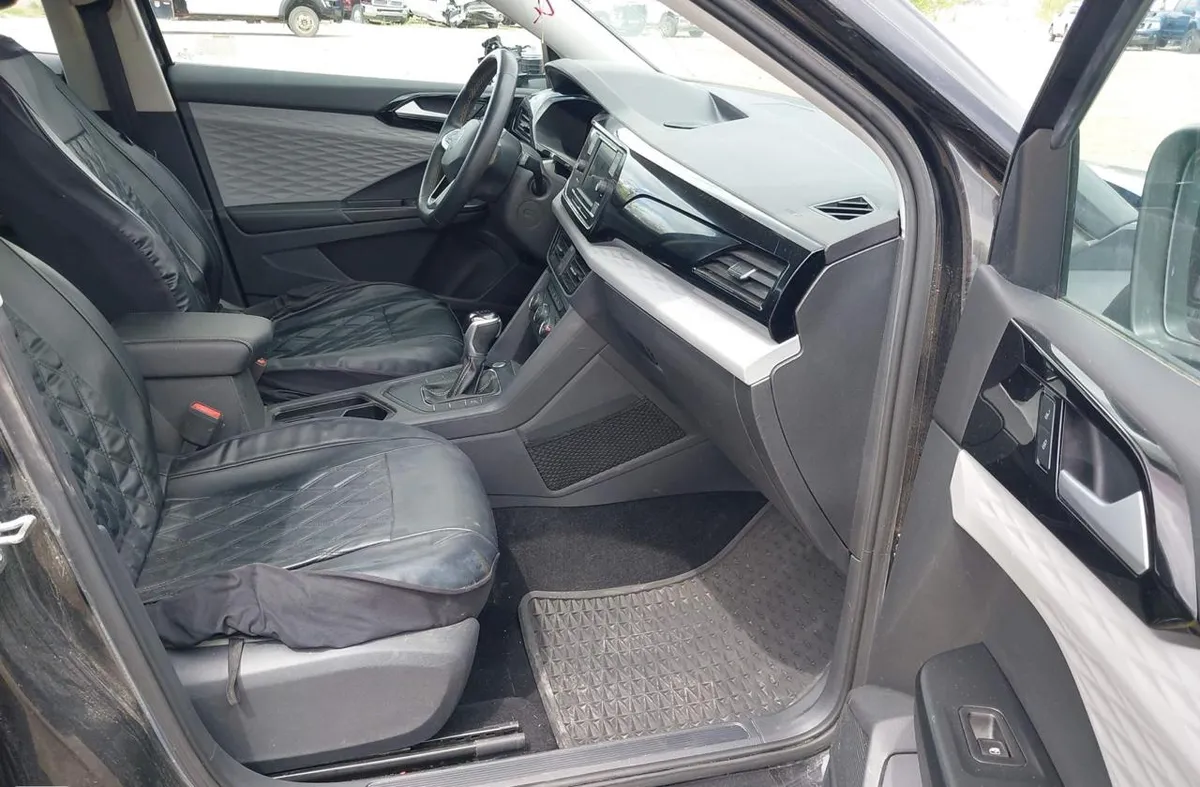 VOLKSWAGEN TAOS S 2021