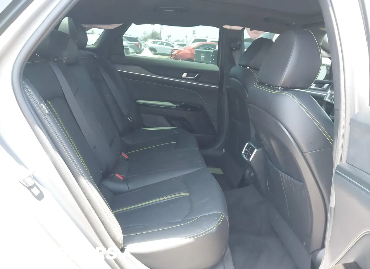 KIA K5 GT 2024