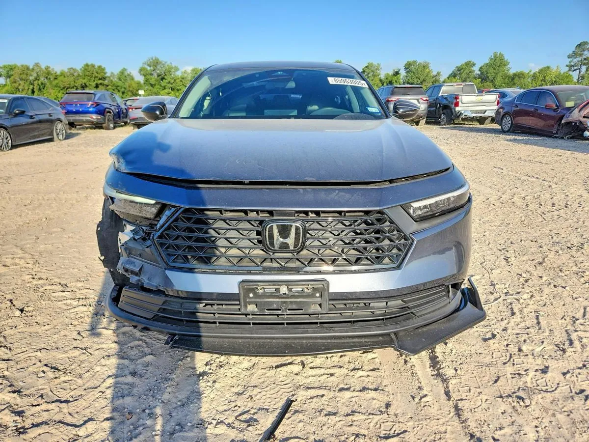 HONDA ACCORD ЕХ 2023