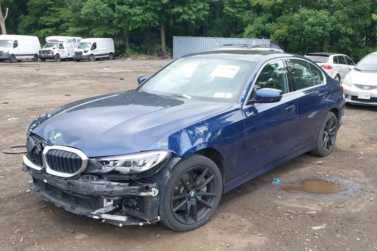 BMW 330XI 2019