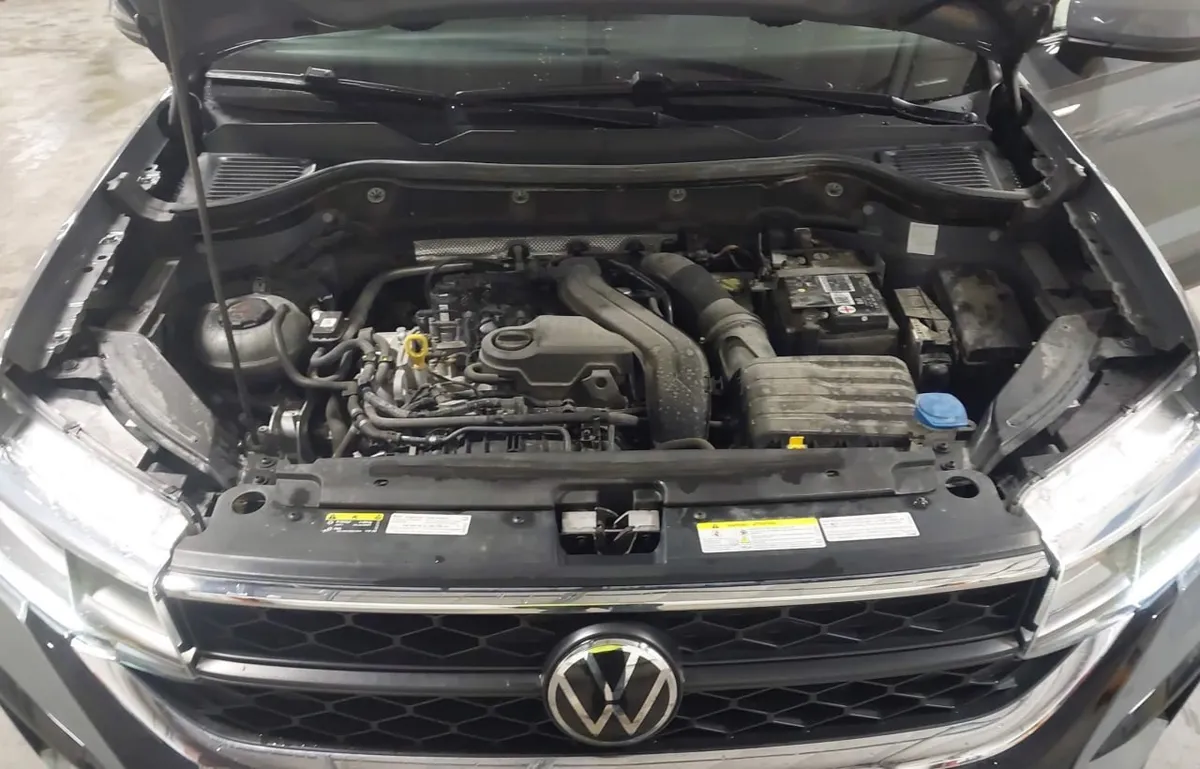 VOLKSWAGEN TAOS SE 2022