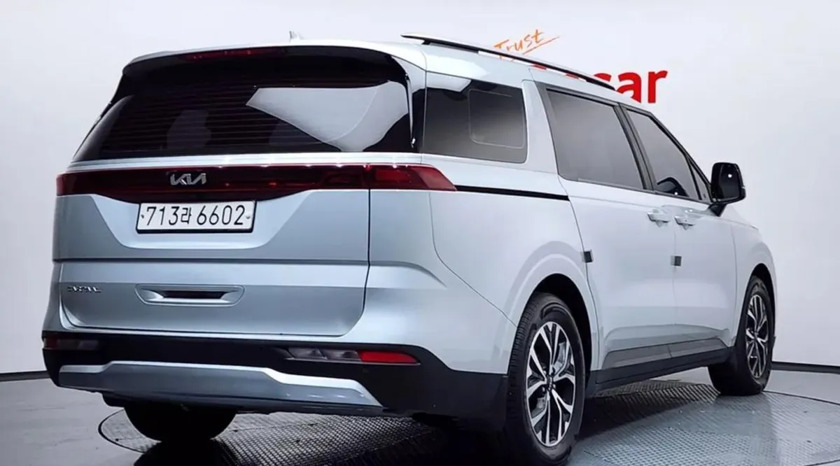 KIA CARNIVAL PRESTIGE 2022