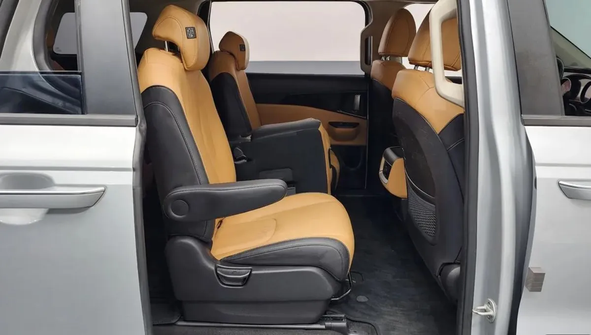 KIA CARNIVAL PRESTIGE 2022