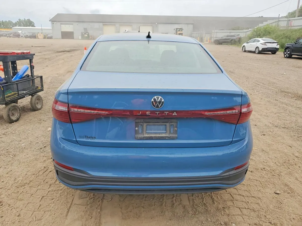 VOLKSWAGEN JETTA SPORT 2025