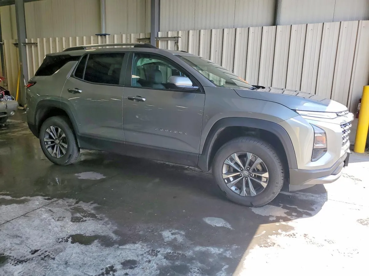 CHEVROLET EQUINOX LT 2025