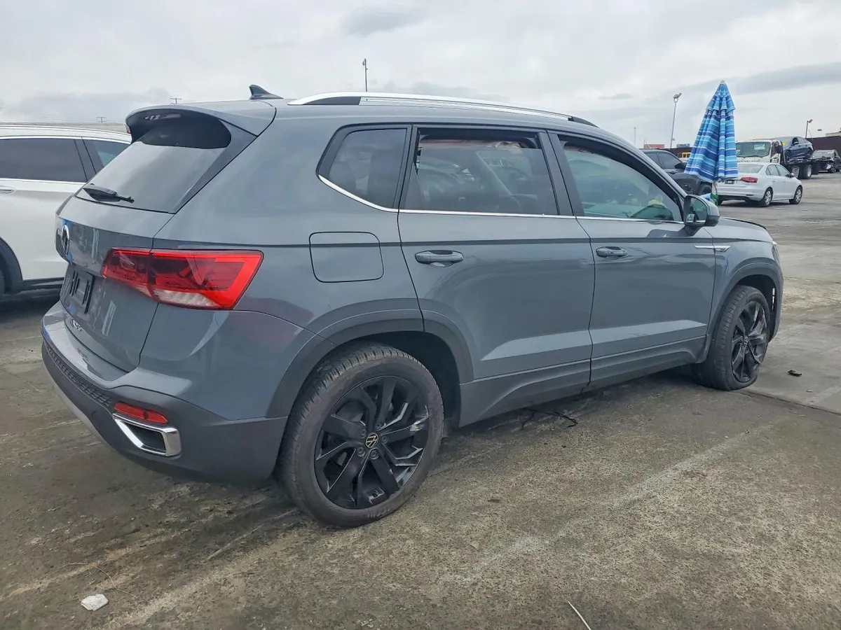 VOLKSWAGEN TAOS SEL 2021