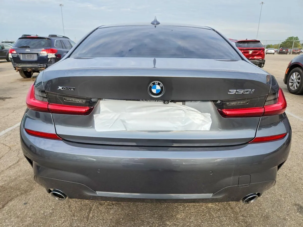 BMW 330XI 2018