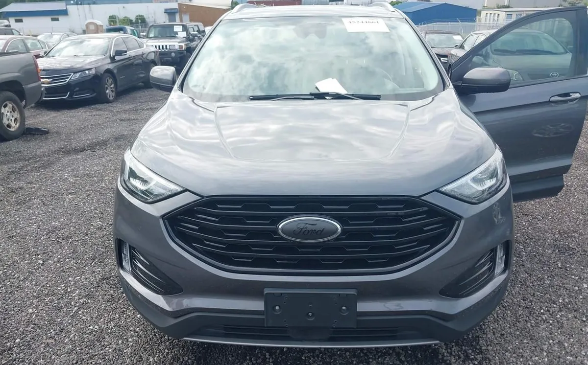 FORD EDGE SEL 2022
