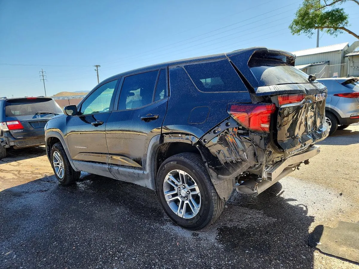 GMC TERRAIN ELEVATION 2025