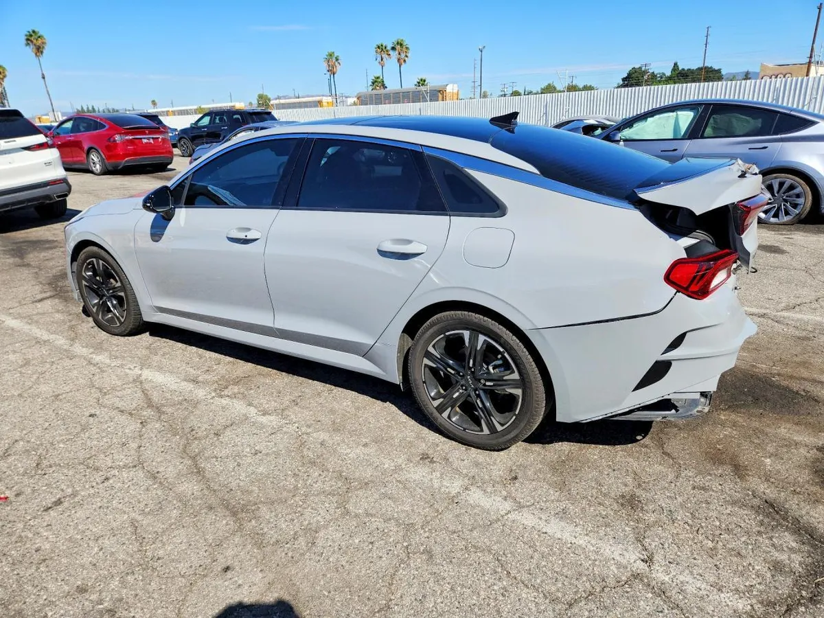 KIA K5 2022