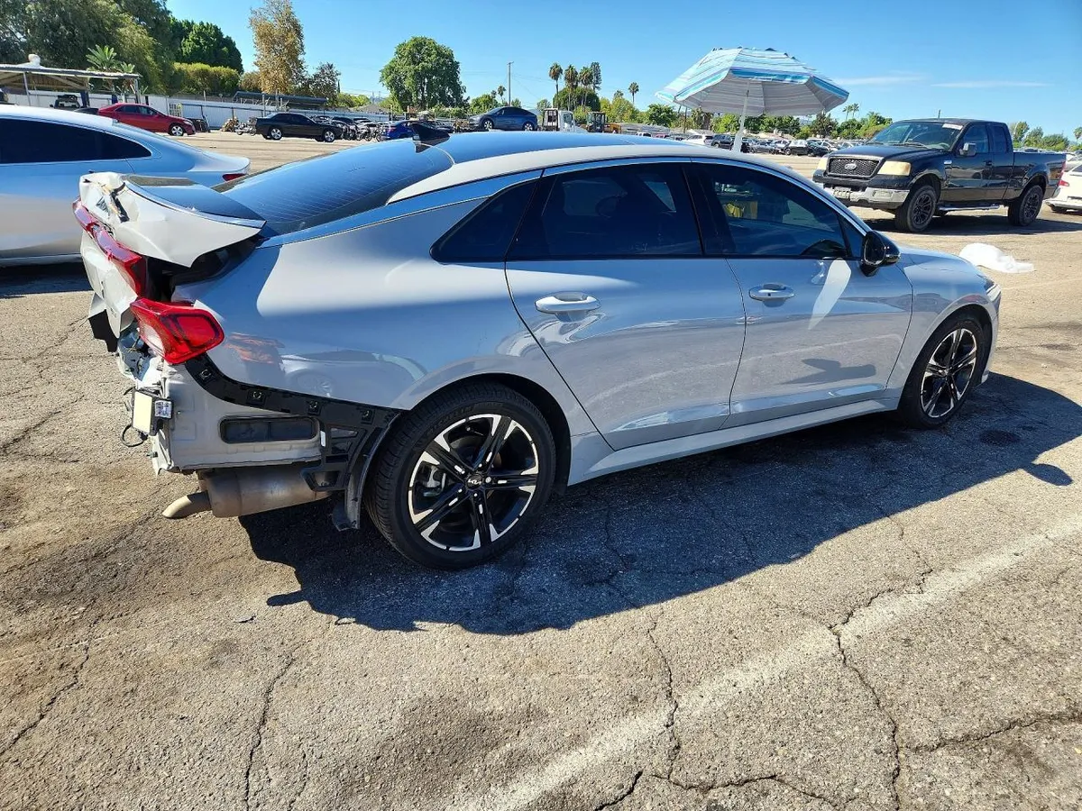KIA K5 2022