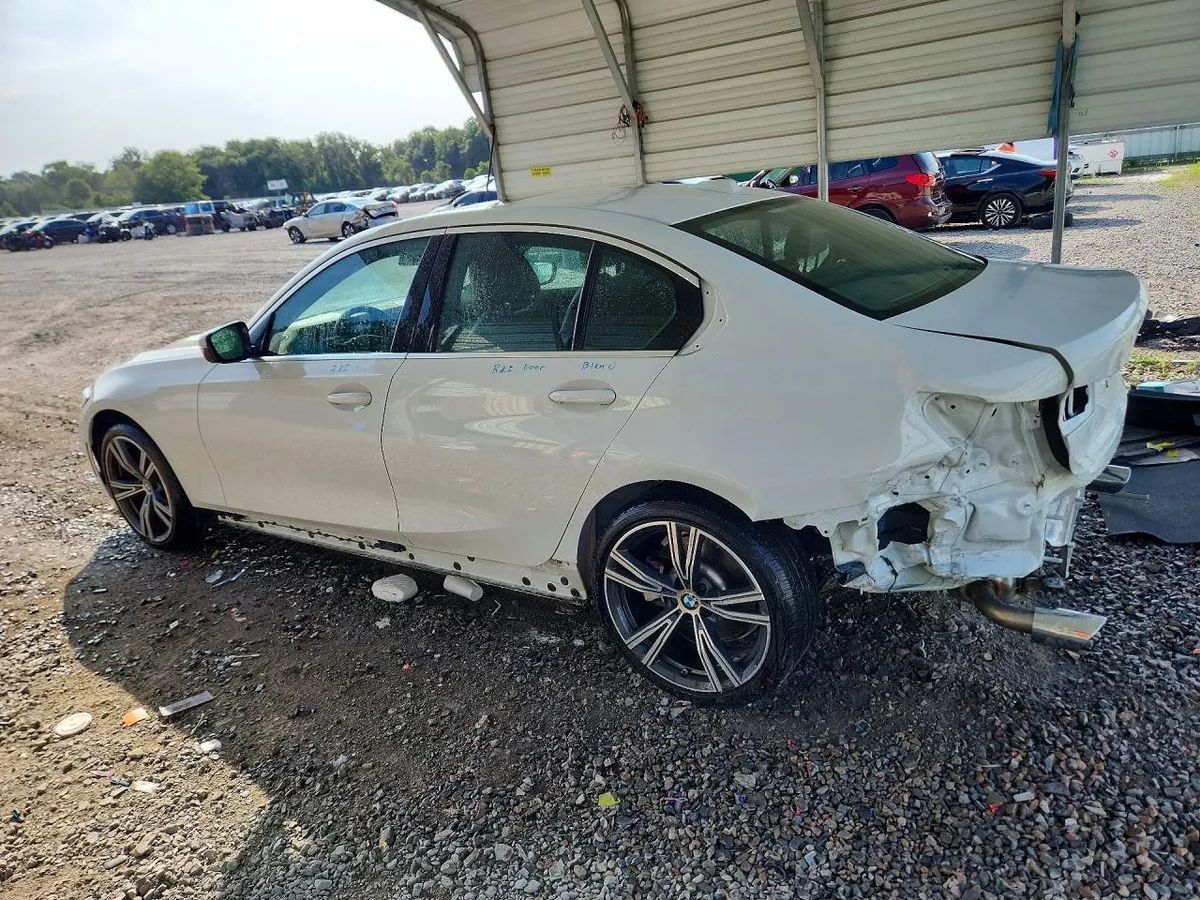 BMW 330I 2023